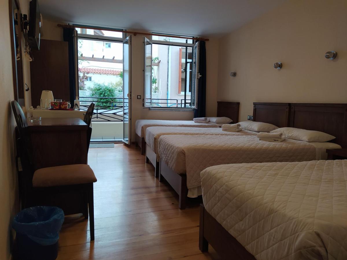Sea Front Old Town 호텔 레팀노 외부 사진