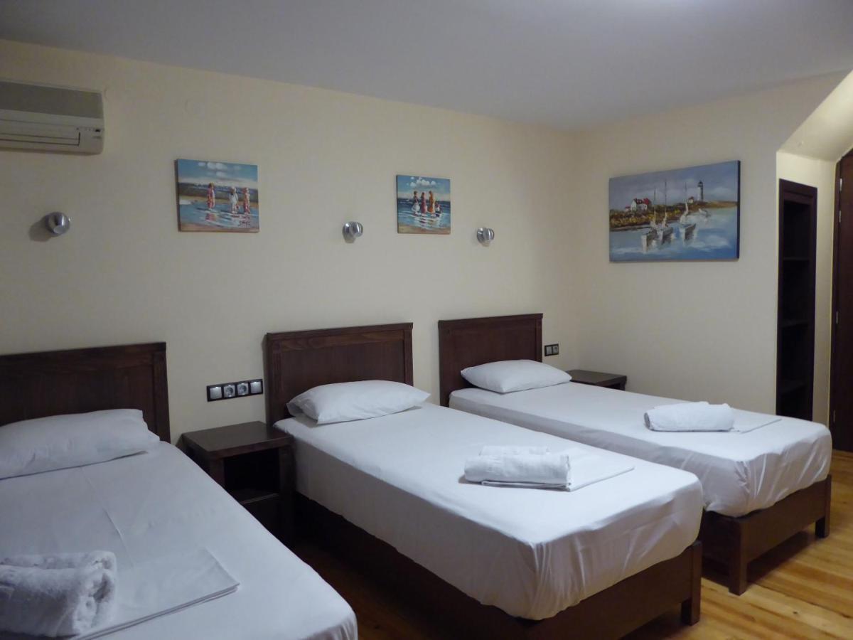 Sea Front Old Town 호텔 레팀노 외부 사진